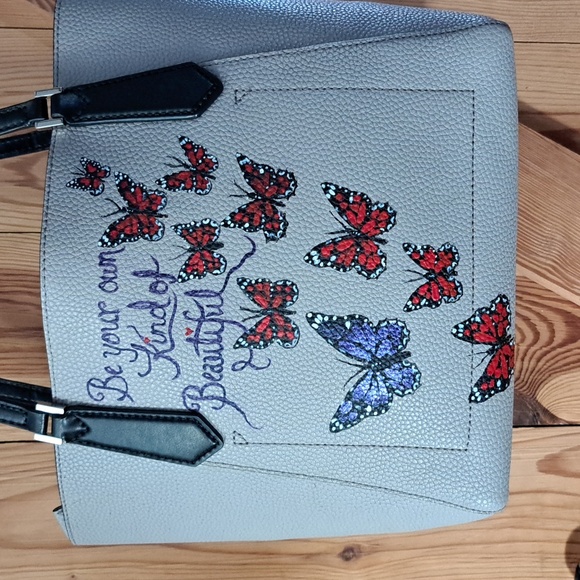 Hand Crafted Painted Leather Bag Tote Butterflies - Picture 15 of 17